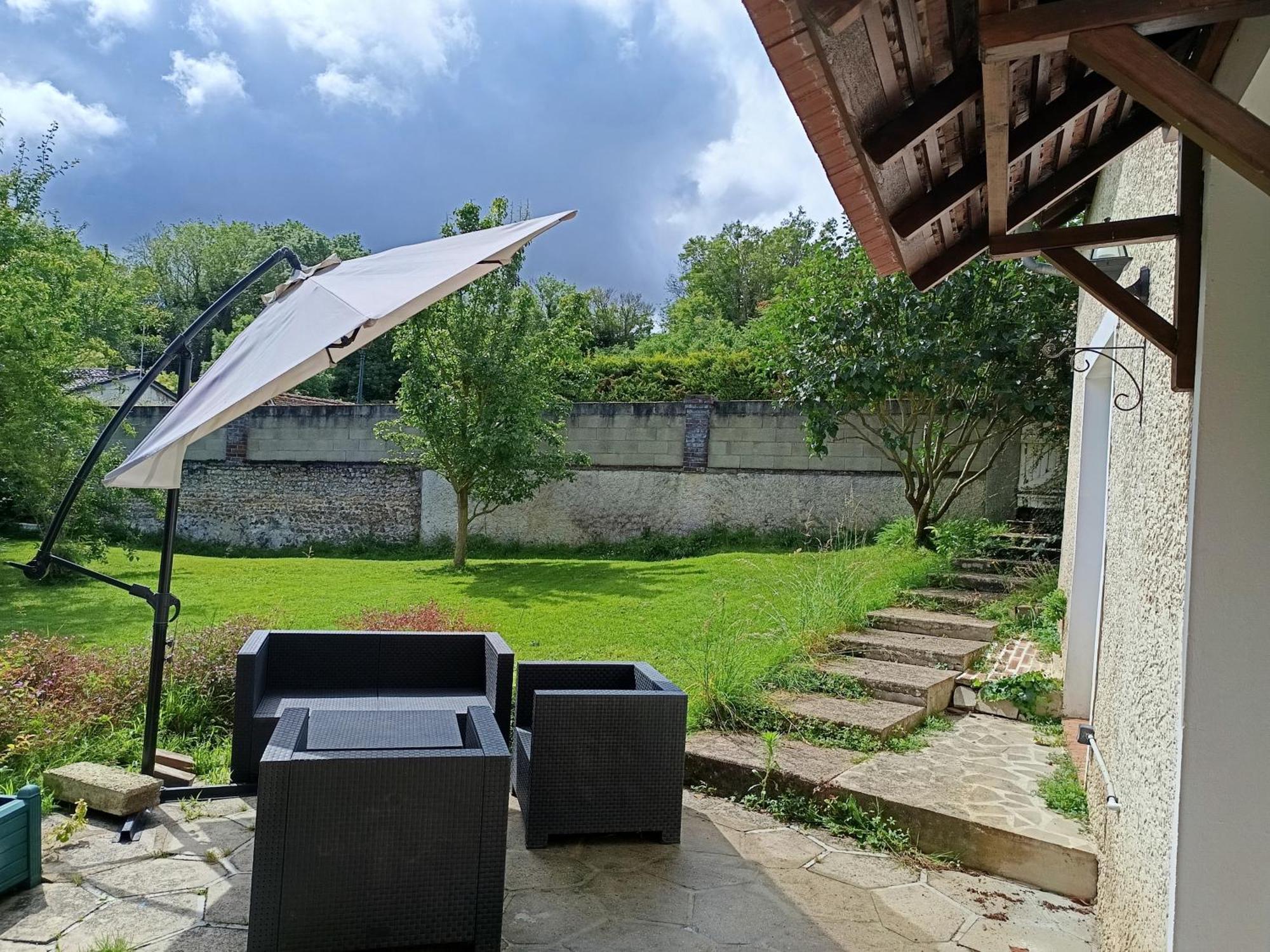 La Petite Maison Sainte-Gemme-Moronval Экстерьер фото
